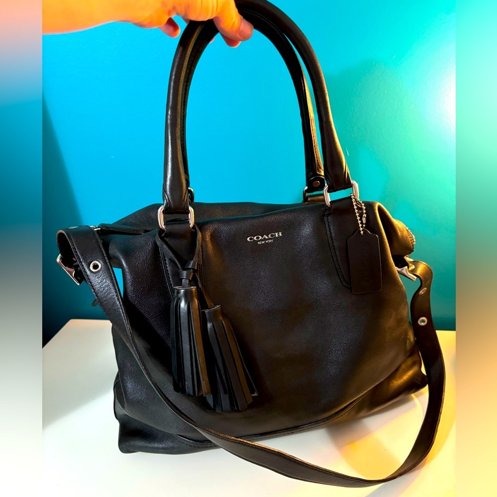 ***SOLD***Black leather Coach Purse